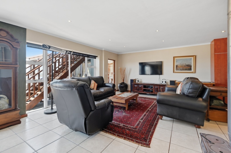 8 Bedroom Property for Sale in Melkbosstrand Central Western Cape